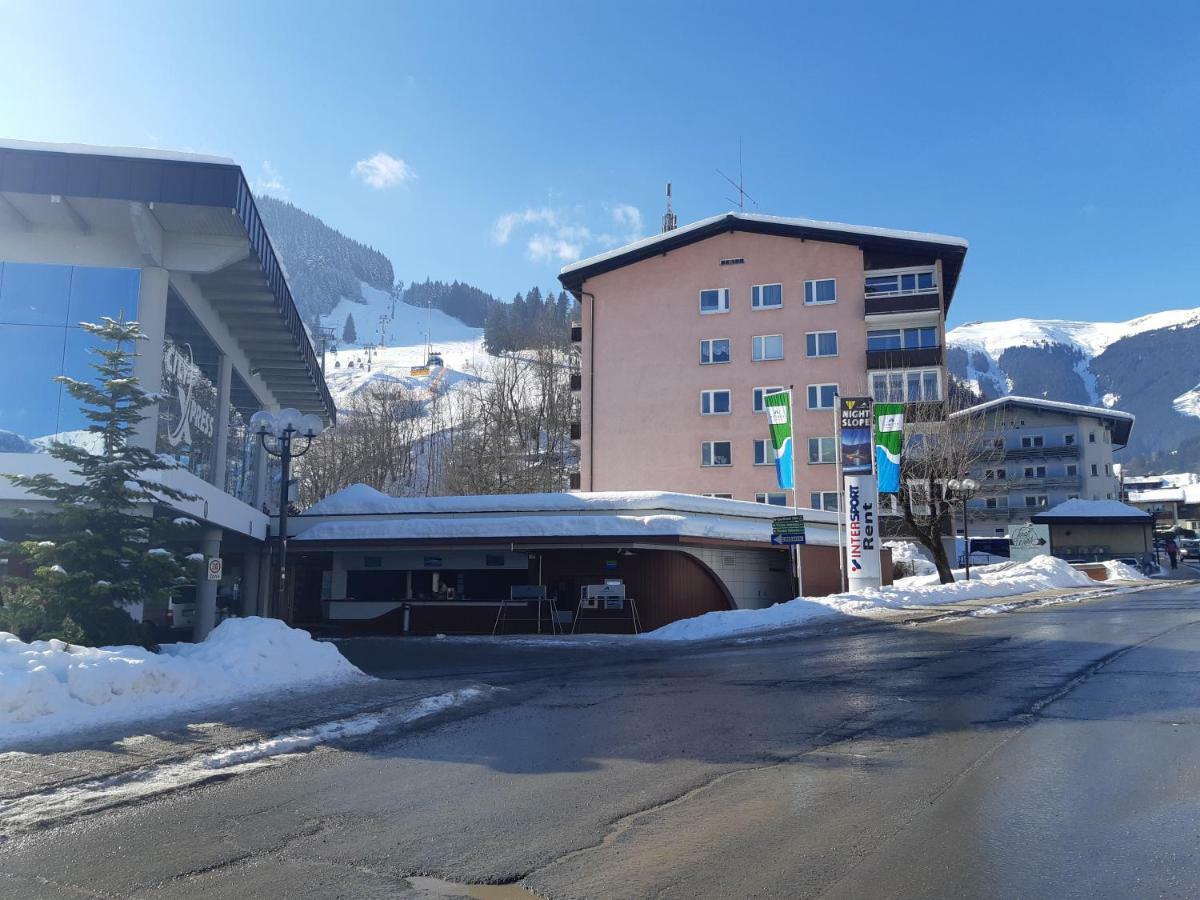 Schlafgut Kuessler - 70M Vom City Express Zell am See Exterior photo